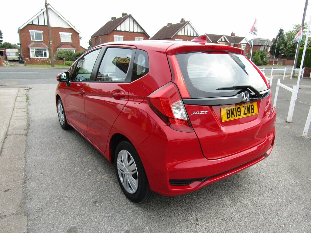 Honda Jazz 1.3 I-vtec S Euro 6 S S BK19ZWB Red #6