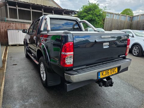 Toyota HILUX Invincible 4X4 D-4d Grey #6