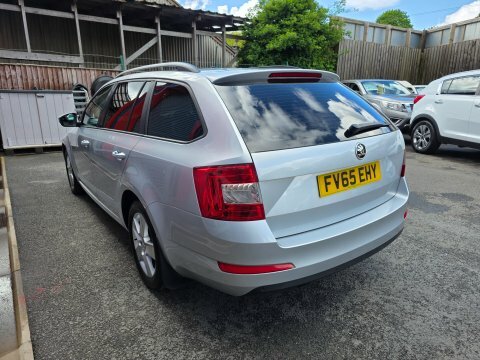 Skoda Octavia Se Tdi 4X4 Silver #5