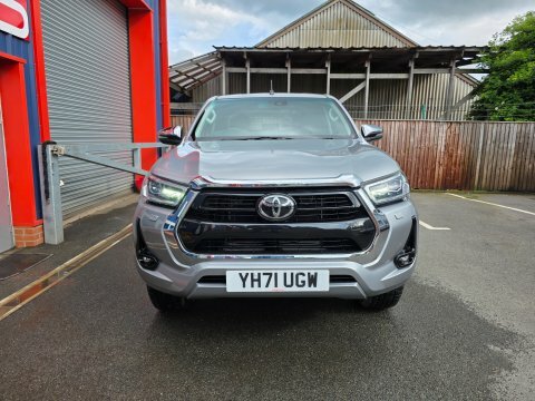 Toyota HILUX Invincible 4Wd D-4d YH71UGW Silver #2
