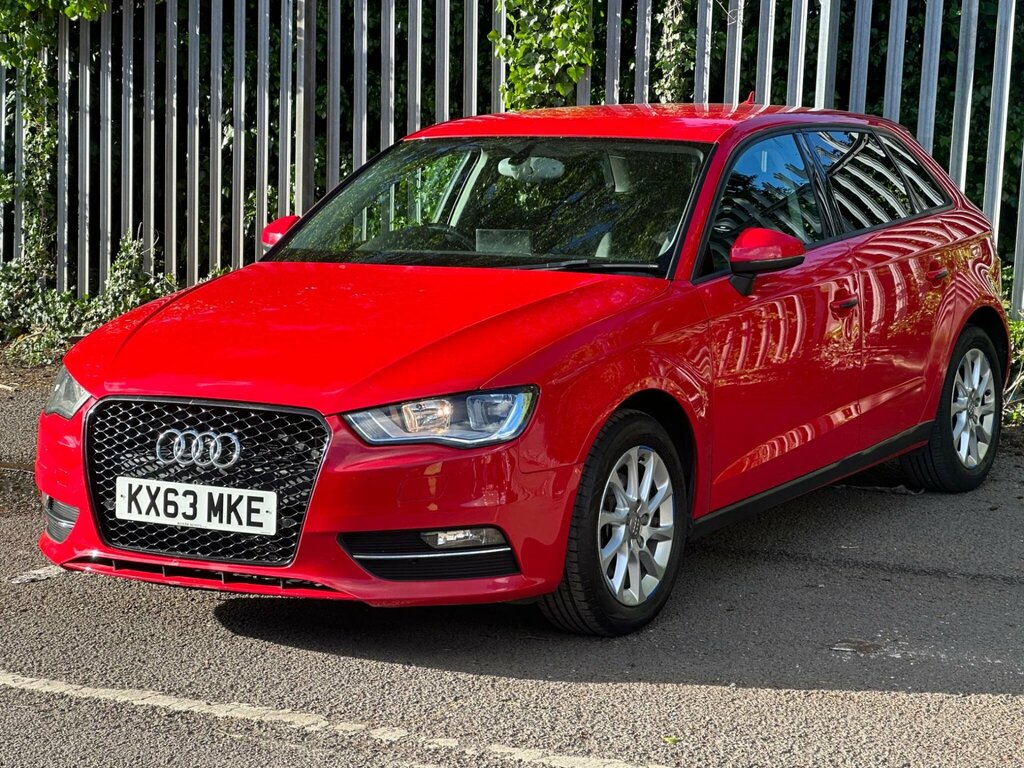 Audi A3 2.0 Tdi Se Sportback S Tronic Euro 5 Ss KX63MKE Red #3