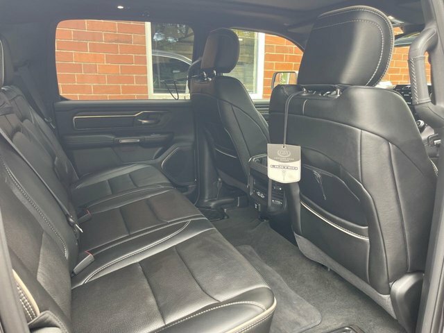 Dodge RAM Limited 5.7 V8 Hemi Black #30