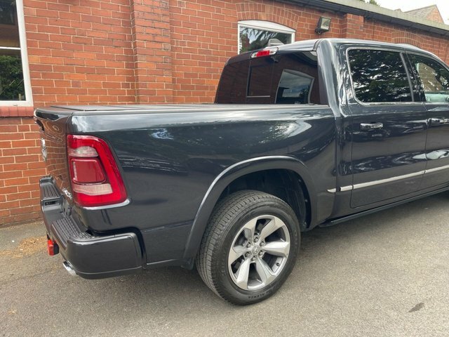 Dodge RAM Limited 5.7 V8 Hemi Black #8