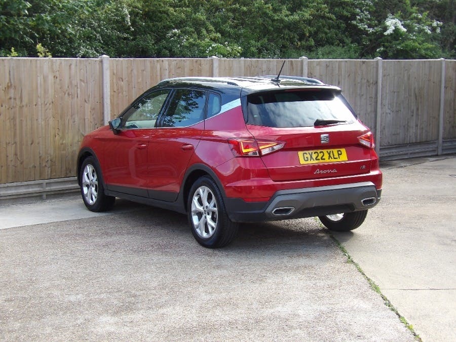 Seat Arona 1.0 Tsi Fr GX22XLP Red #5