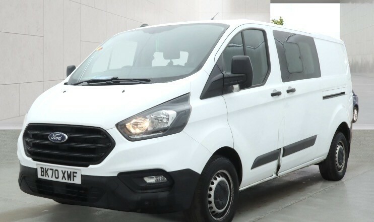 Ford Transit Custom Combi Van Combi Crew 2.0 320 Ecoblue Leader 2020