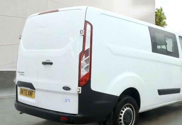 Ford Transit Custom Combi Van Combi Crew 2.0 320 Ecoblue Leader 2020 BK70XWF  #4