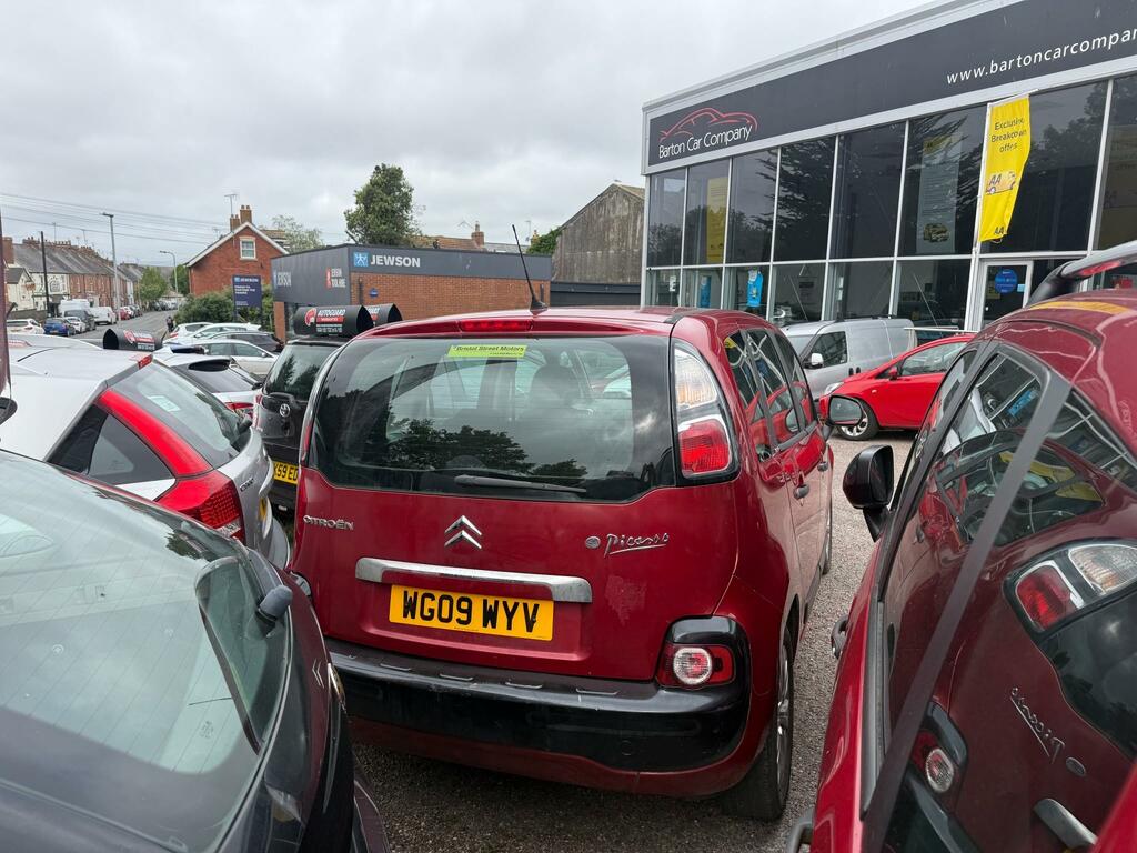 Citroen C3 Picasso Vtr Hdi WG09WYV Red #2