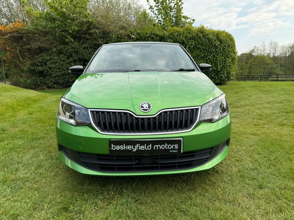 Skoda Fabia 1L Colour Edition YD17BST Green #2