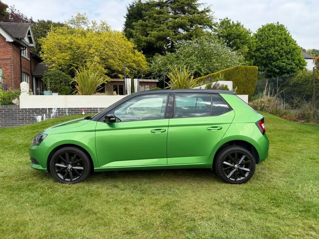 Skoda Fabia 1L Colour Edition YD17BST Green #4