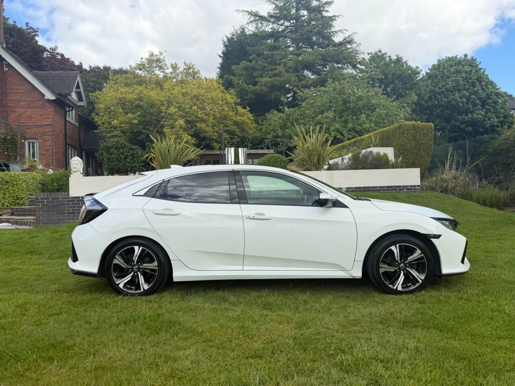 Honda Civic 1L Ex PK17CZL White #5