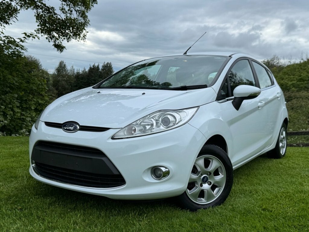 Ford Fiesta 1L Zetec White #6