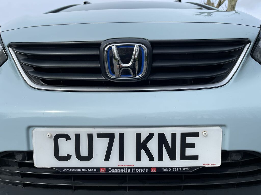 Honda Jazz I-mmd Crosstar Ex CU71KNE Blue #4