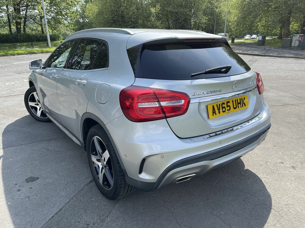 Mercedes-Benz GLA Class Gla 200 D 4Matic Amg Line Premium Silver #6
