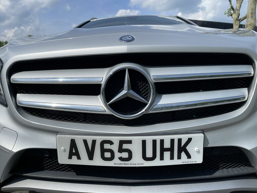 Mercedes-Benz GLA Class Gla 200 D 4Matic Amg Line Premium Silver #4