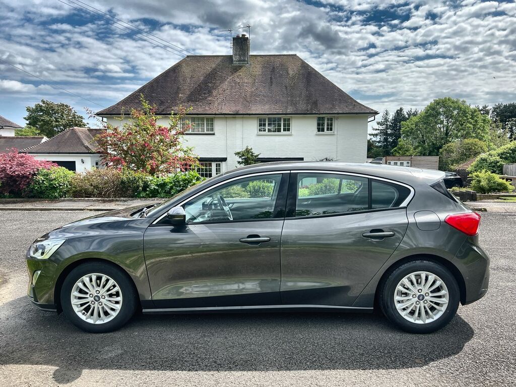 Ford Focus Titanium Grey #4