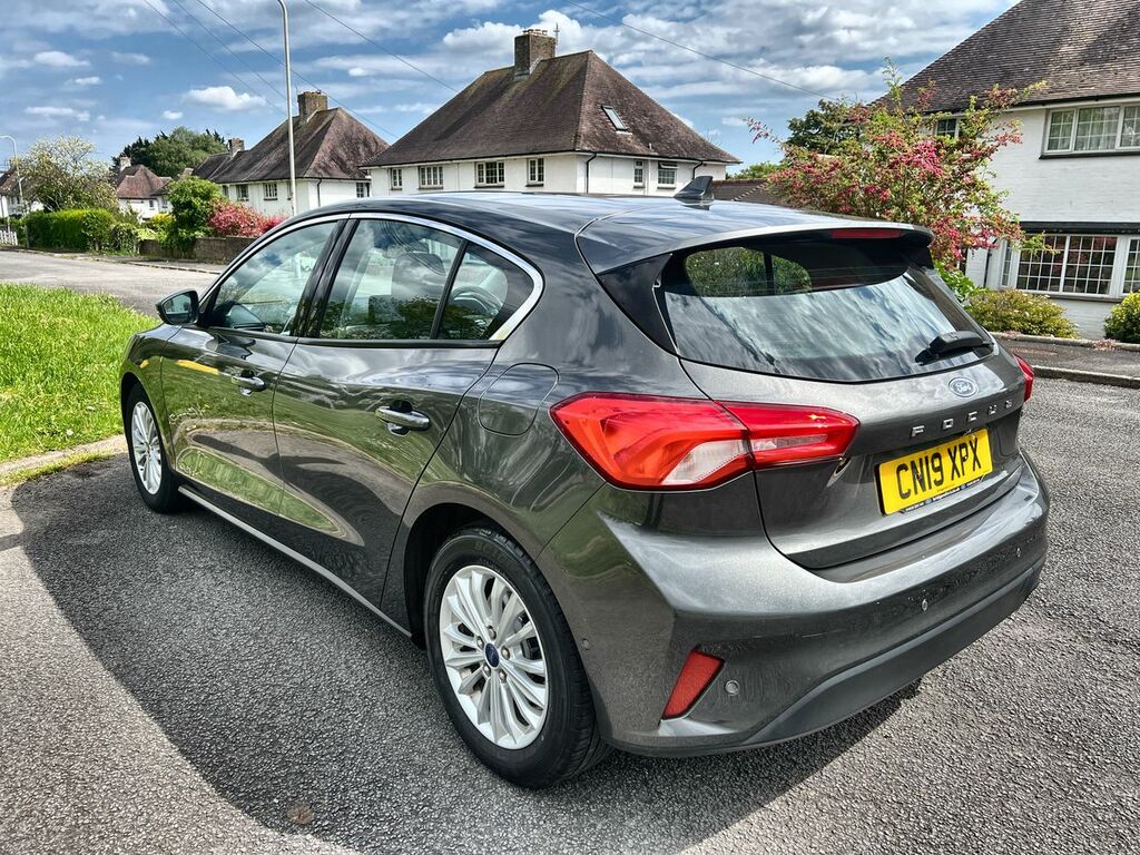 Ford Focus Titanium Grey #5