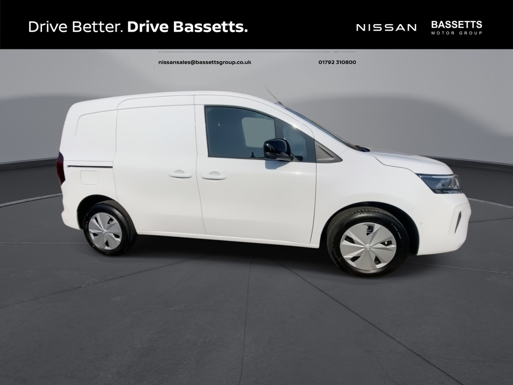 Nissan TOWNSTAR Tekna L1 CU26OWK White #2
