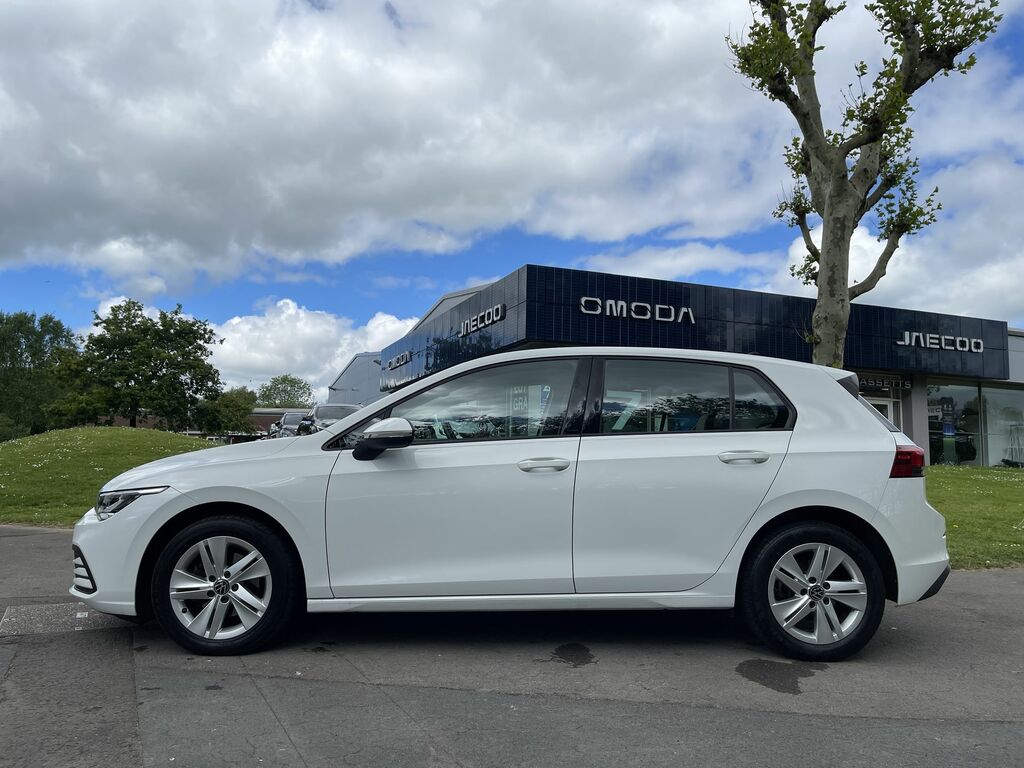 Volkswagen Golf Life Tsi CA22XKP White #5