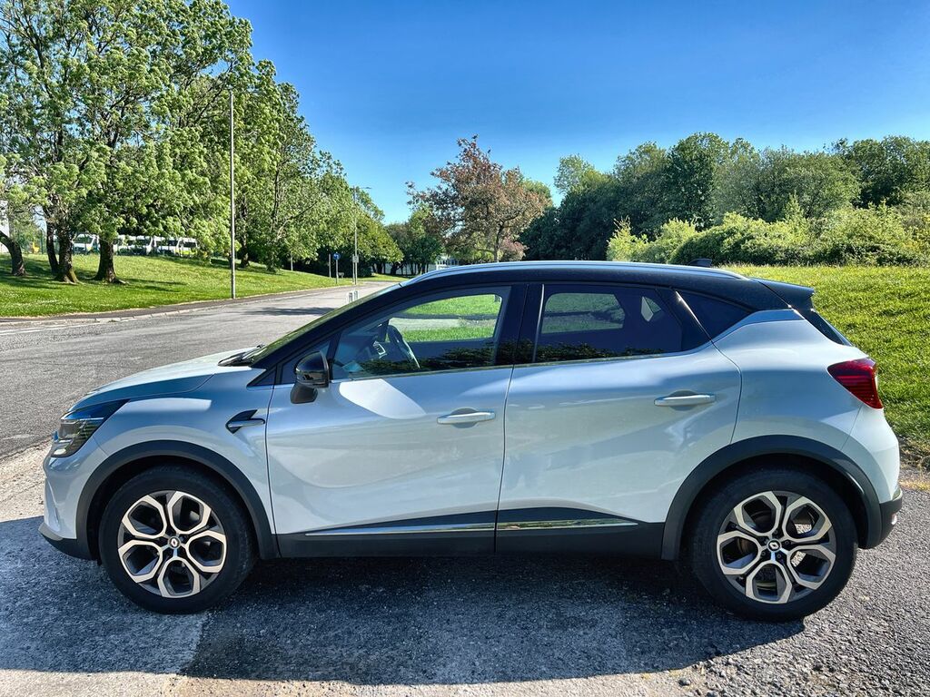 Renault Captur Techno Tce SW73MLO Black #4