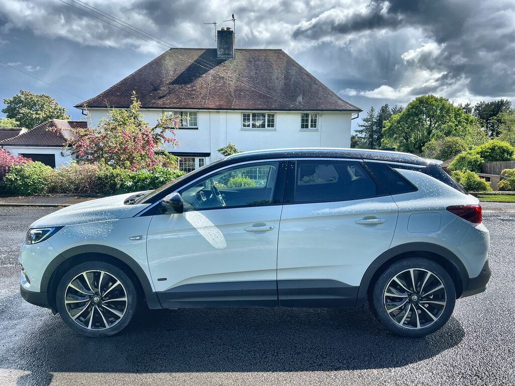 Vauxhall Grandland X Business Edition Nav Premium DL20BFO White #4