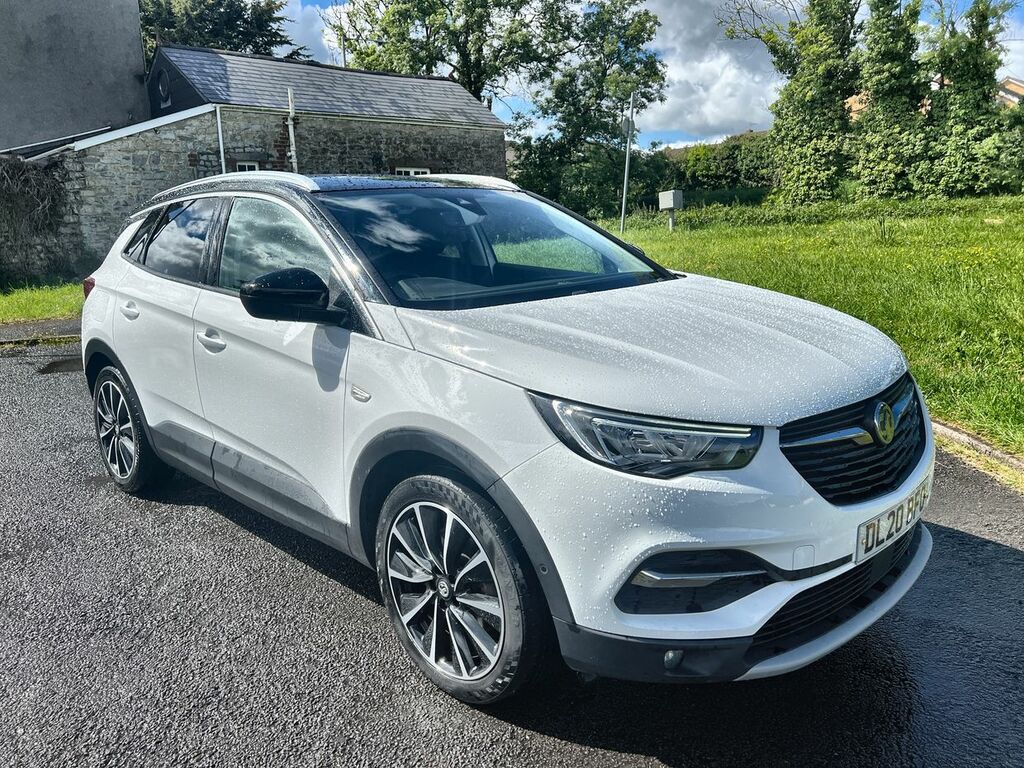 Vauxhall Grandland X Business Edition Nav Premium White