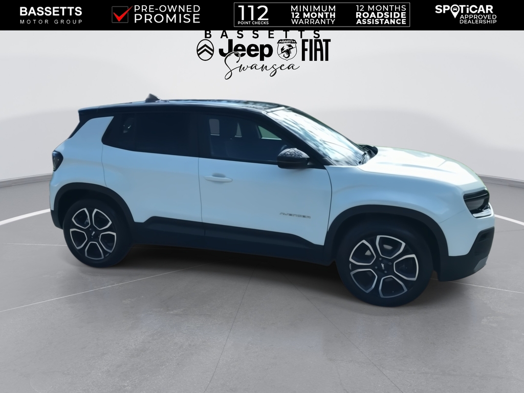 Jeep Avenger Summit Black #2