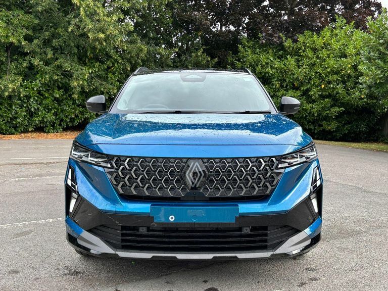 Renault Austral 1.2 E-tech Iconic Esprit Alpine Euro 6 Ss  Black #2