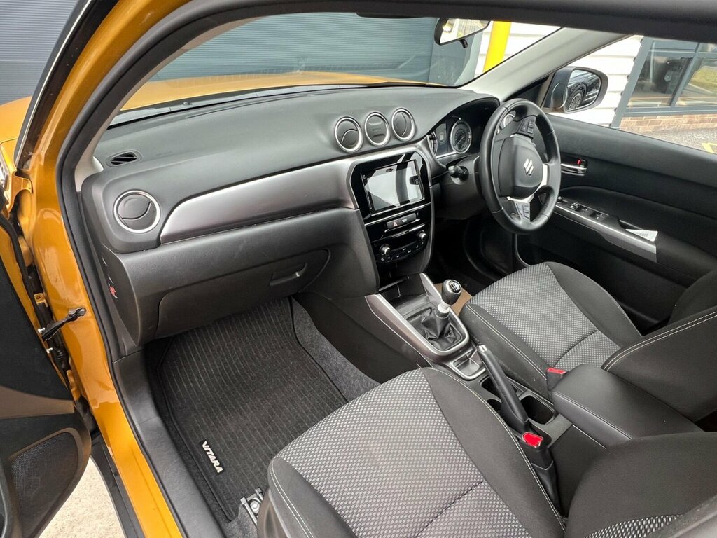 Suzuki Vitara 1.4 Boosterjet Mhev Sz-t Euro 6 Ss NG72LKU Yellow #3