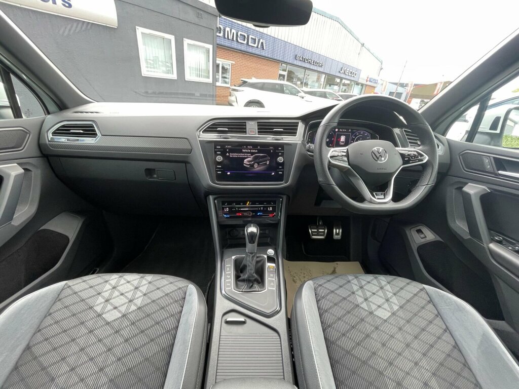 Volkswagen Tiguan 2.0 Tdi R-line Dsg Euro 6 Ss YH73ZHE White #6