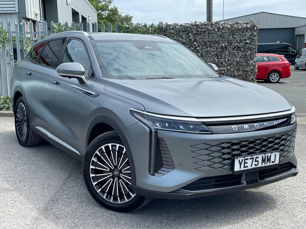 Omoda 9 1.5T Shs 34.46Kwh Noble Dht3 4Wd Euro 6 Ss Grey