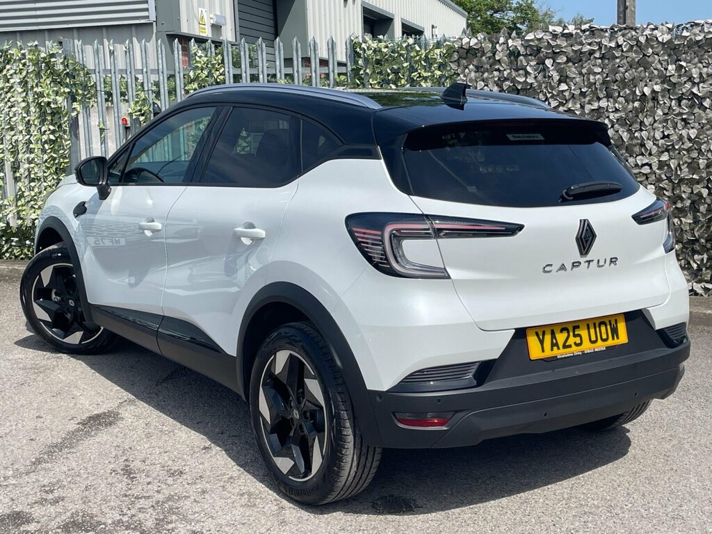 Renault Captur 1.0 Tce Techno Euro 6 Ss YA25UOW White #3