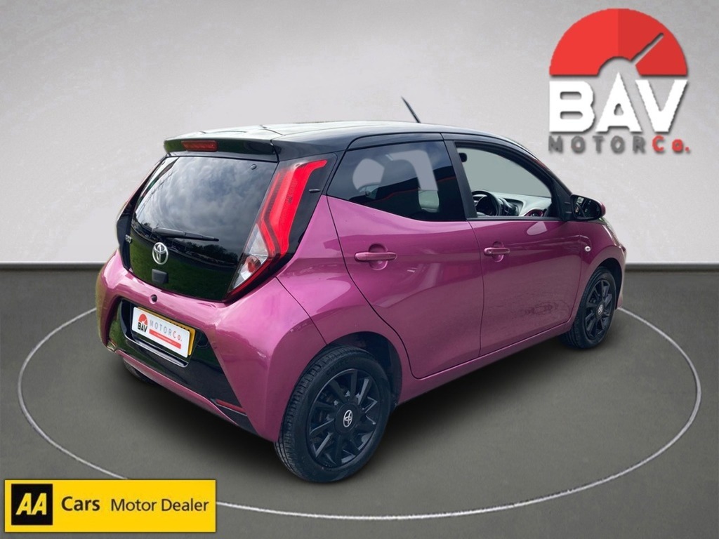 Toyota Aygo Vvt-i X-cite CA68KUX Purple #3