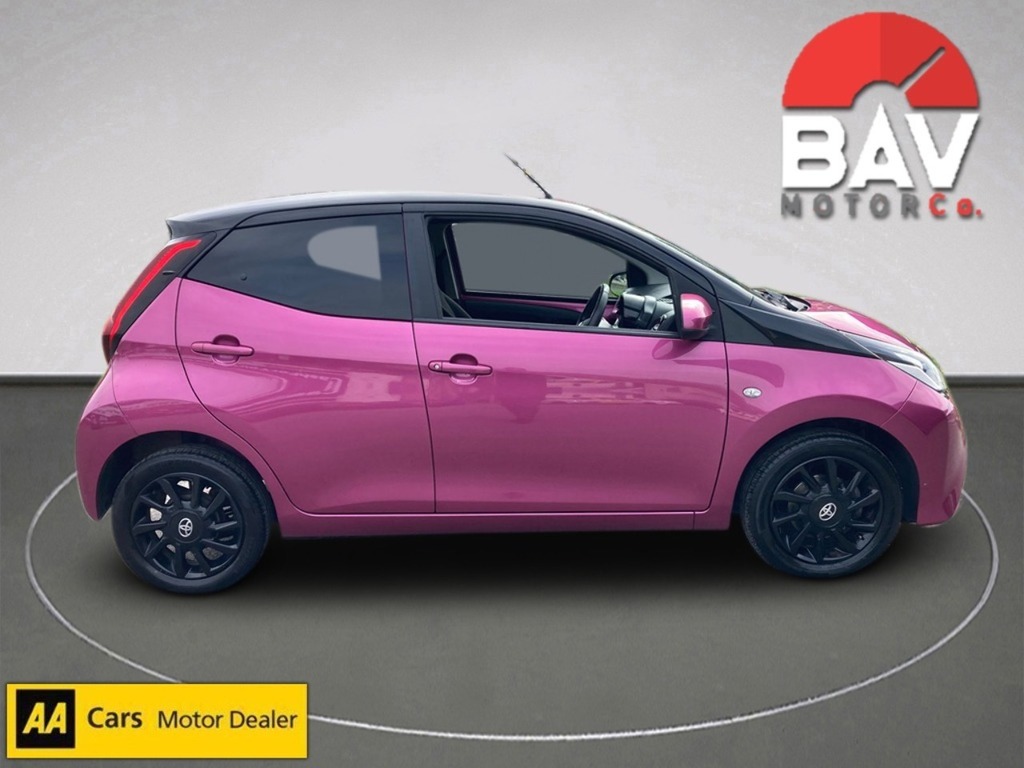 Toyota Aygo Vvt-i X-cite CA68KUX Purple #2