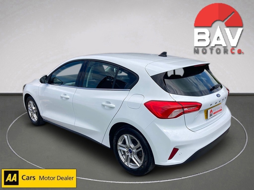 Ford Focus Ecoblue Zetec BG21YZV White #5