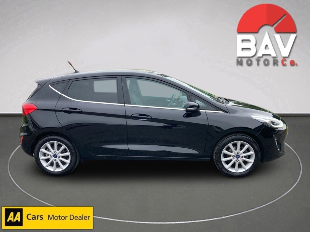 Ford Fiesta T Ecoboost Titanium BG67EEV Black #2