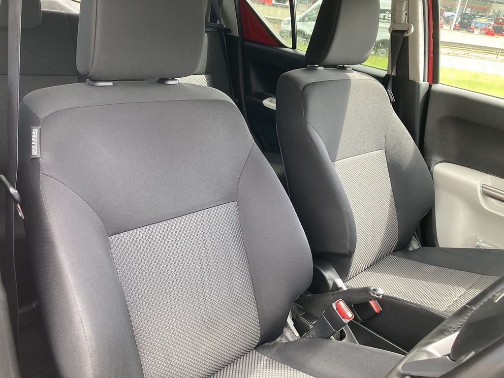 Suzuki Ignis Dualjet Mhev Sz5 Red #3
