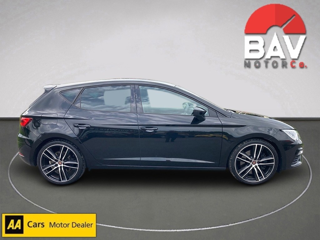 Seat Leon Tsi Cupra 290 Lux YE19JZN Black #2