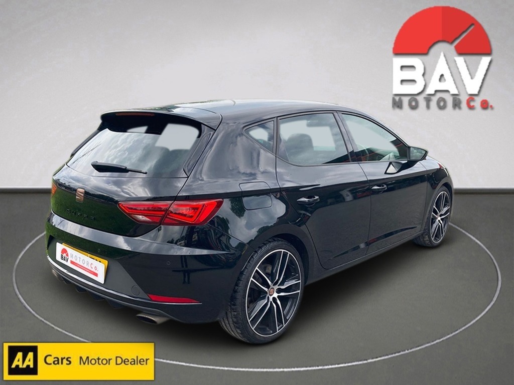 Seat Leon Tsi Cupra 290 Lux YE19JZN Black #3