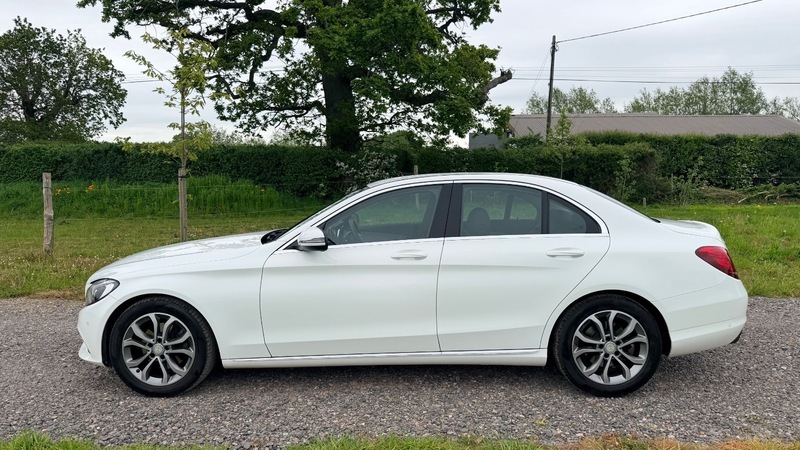 Mercedes-Benz C Class 2.1 C220d Sport Saloon BT65CAU White #4