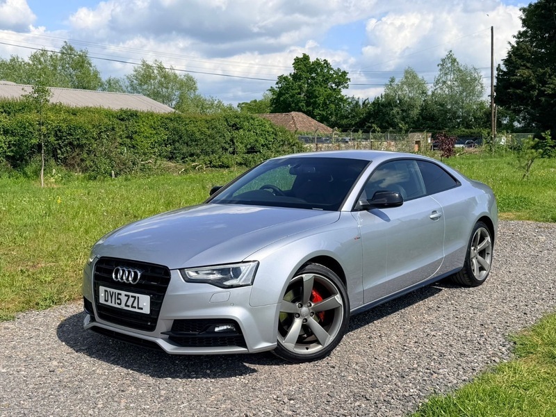 Audi A5 3.0 Tdi V6 Black Silver #3