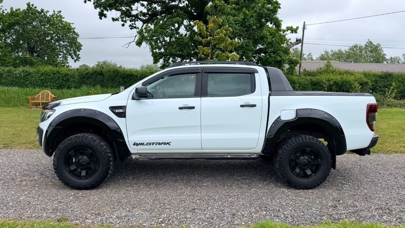 Ford Ranger 3.2 Tdci Wildtrak Pickup FL14SYE White #4