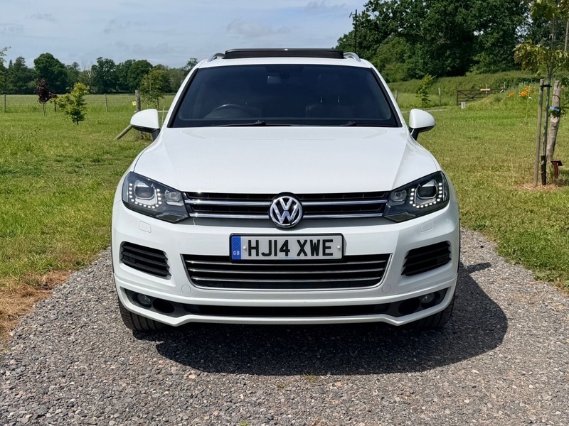 Volkswagen Touareg 3.0 Tdi V6 Bluemotion HJ14XWE White #2