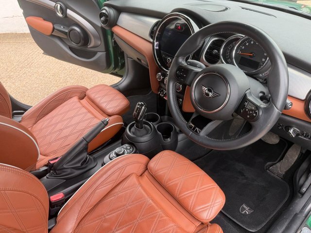Mini Hatch Cooper Exclusive Steptronic BP71VLE Green #6