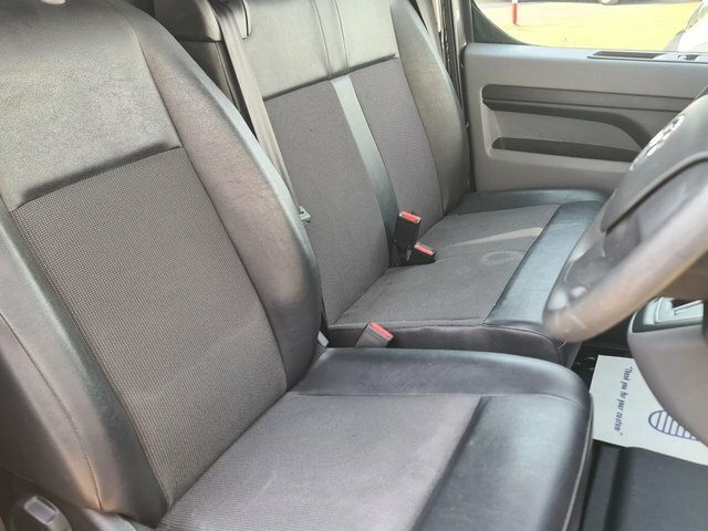 Vauxhall Vivaro 50Kwh Dynamic Grey #3