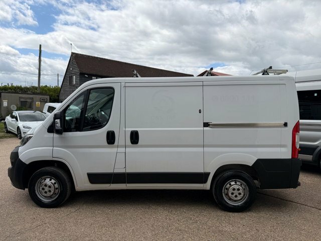 Citroen Relay Bluehdi 30 Enterprise Panel CF71NDO White #2