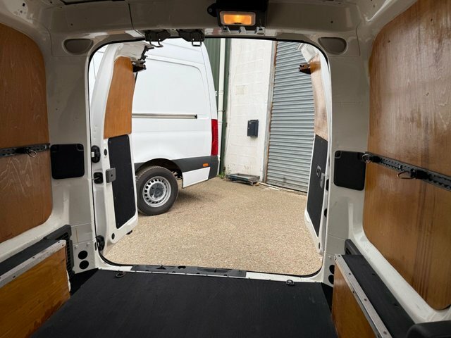Nissan e-NV200 E-nv200 Tekna Rapid Silver #17