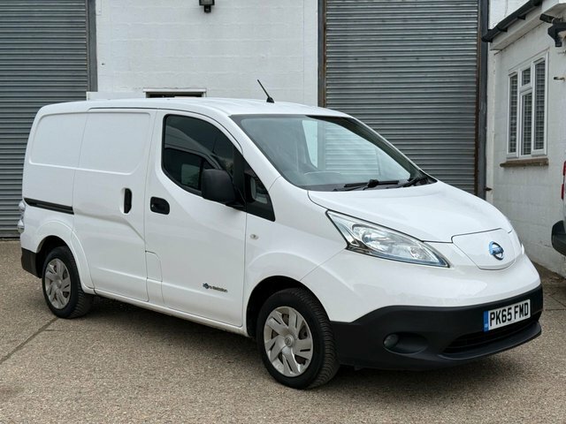Nissan e-NV200 Panel Van White