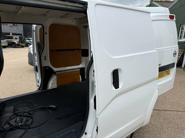 Nissan e-NV200 E-nv200 Tekna Rapid Silver #18