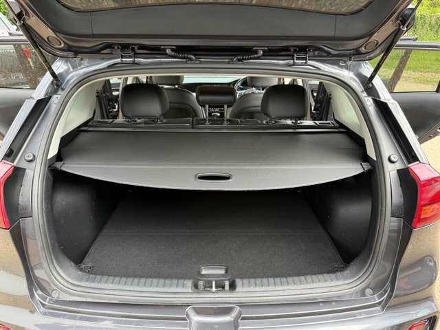 Kia Niro Gdi 3 Suv LR70VKX Grey #5