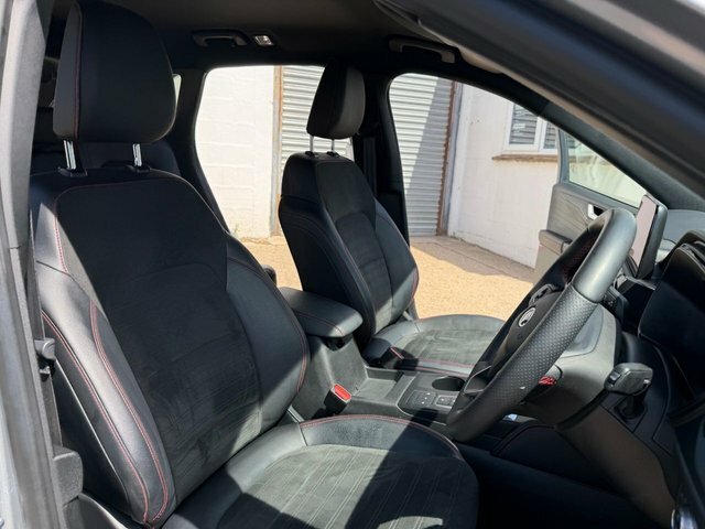 Ford Kuga Ecoboost Duratec 14.4Kwh St-line LC22PMY Silver #3